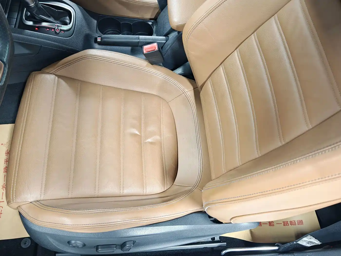 Volkswagen Scirocco 2012 2011 2.0TSI Luxury