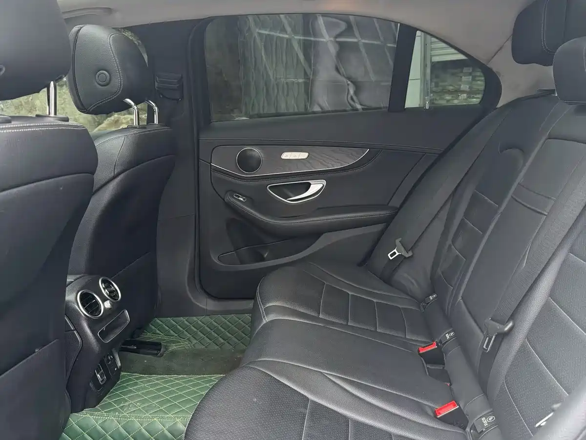 Mercedes-Benz C-Class 2020 C 260 L Sport фото 5