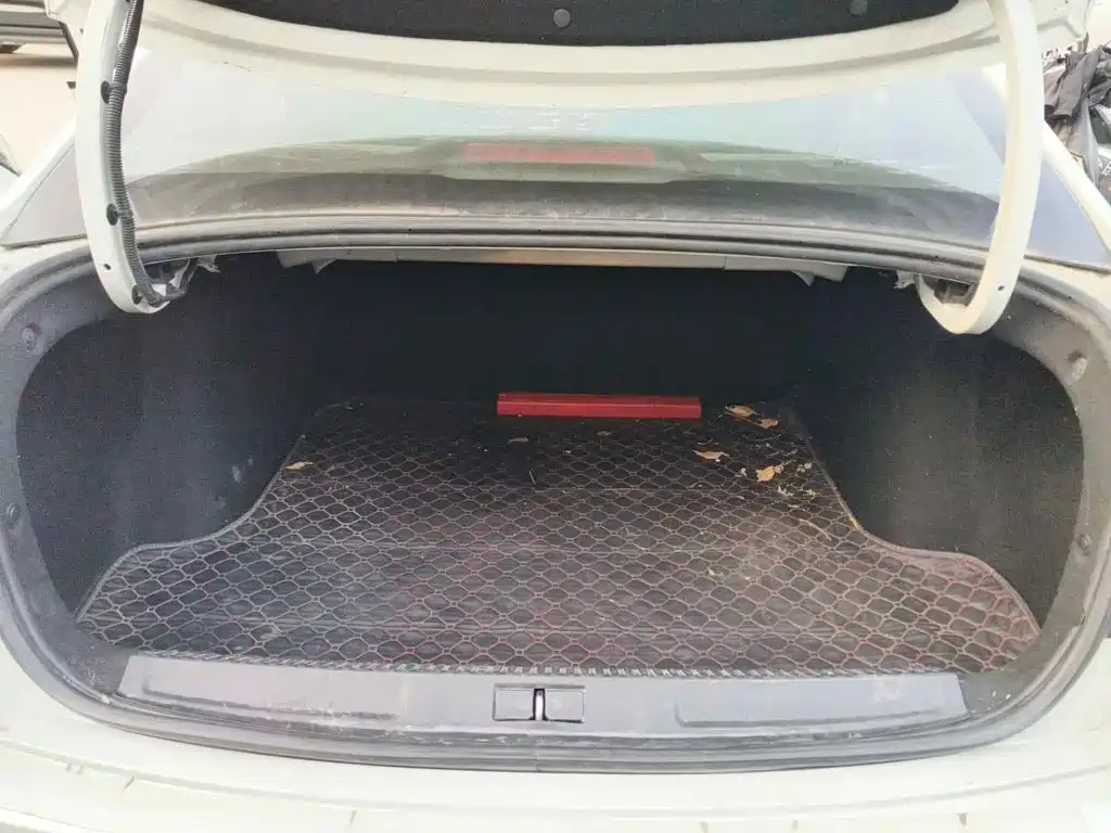 Фото 5 - Citroën C4 C-Quatre