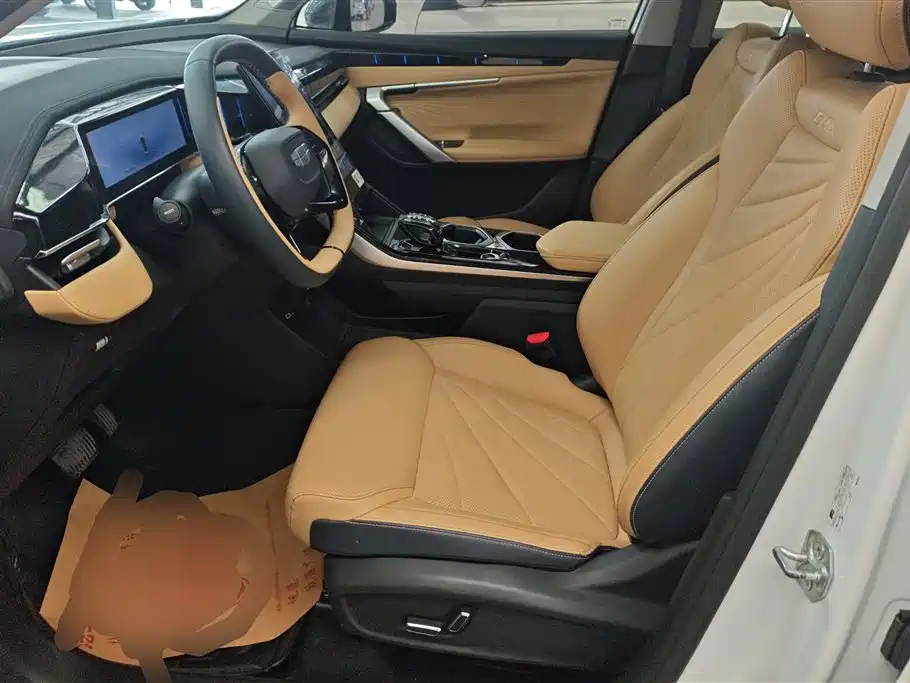 GEELY AUTOMOBILE BOYUE L