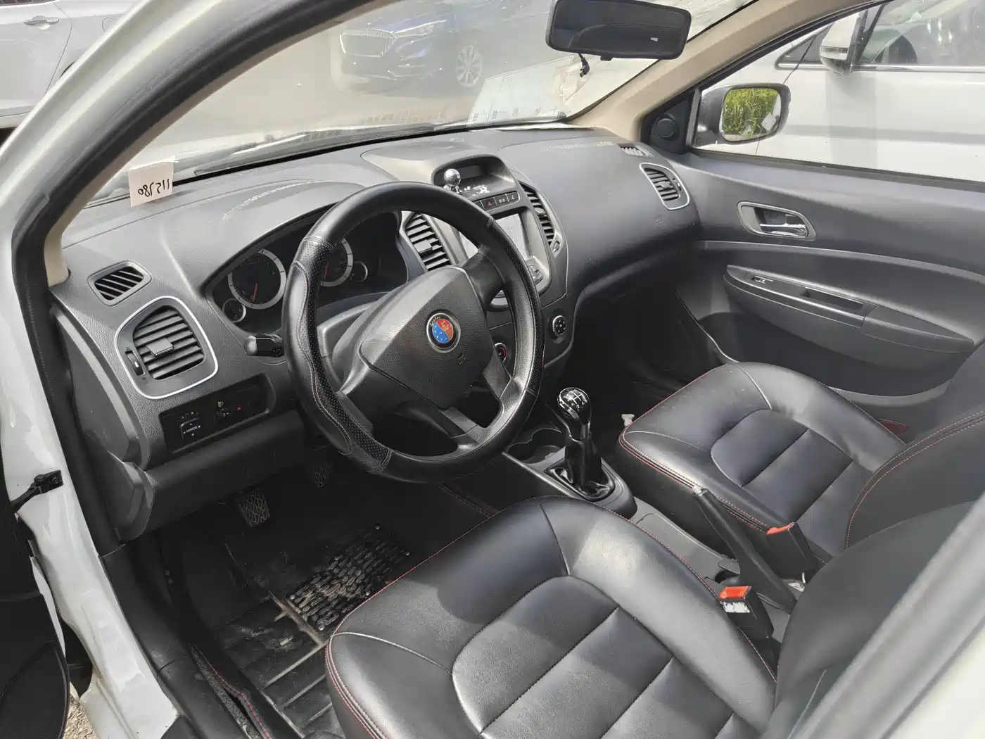 Geely King Kong 2016 2016 1.5L Manual Elite (China IV)