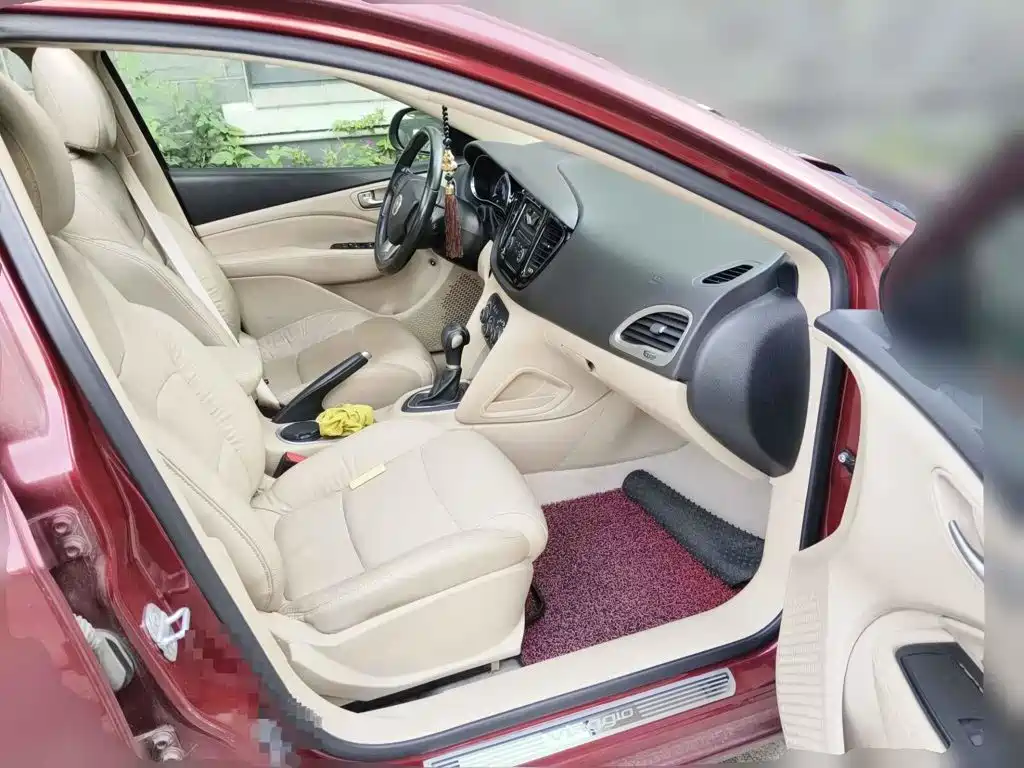 Fiat Viaggio 2013 2012 1.4T Auto Power Edition
