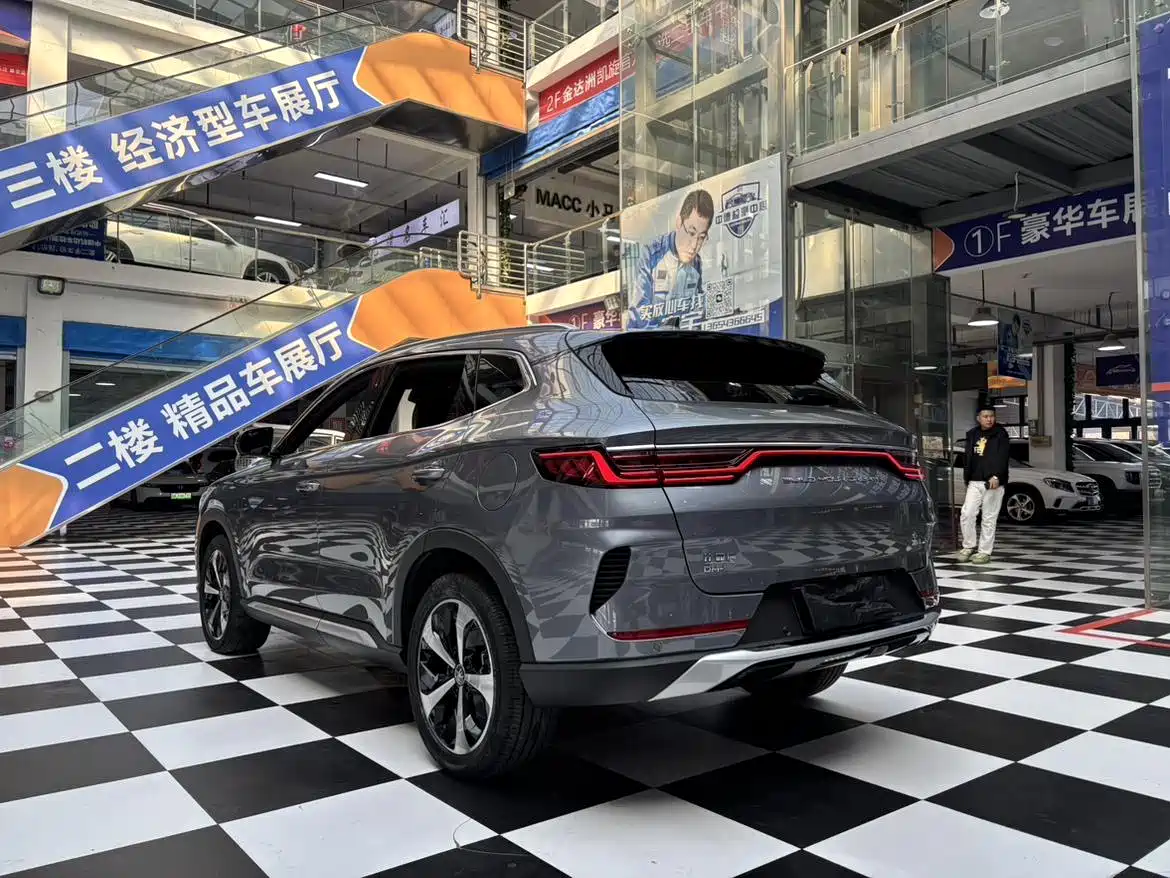BYD Song PLUS PHEV 2021 DM-i 100KM AWD Flagship PLUS фото 4