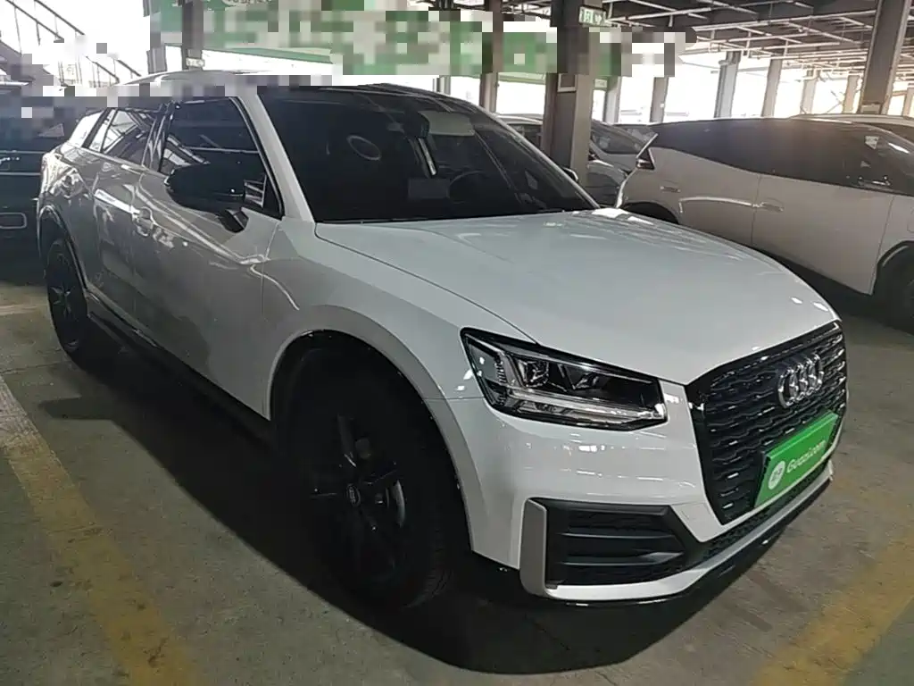 Фото 4 - Audi Q2L