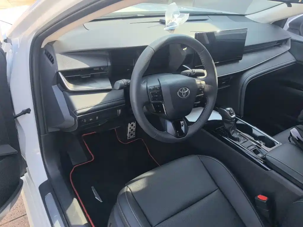 Toyota Camry 2026 2026 Hybrid 2.0HSE Sport Lite Edition