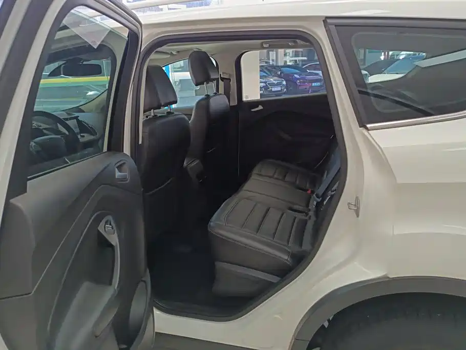 Ford Kuga 2021 2019 EcoBoost 180 2WD Platinum Wing Edition China VI