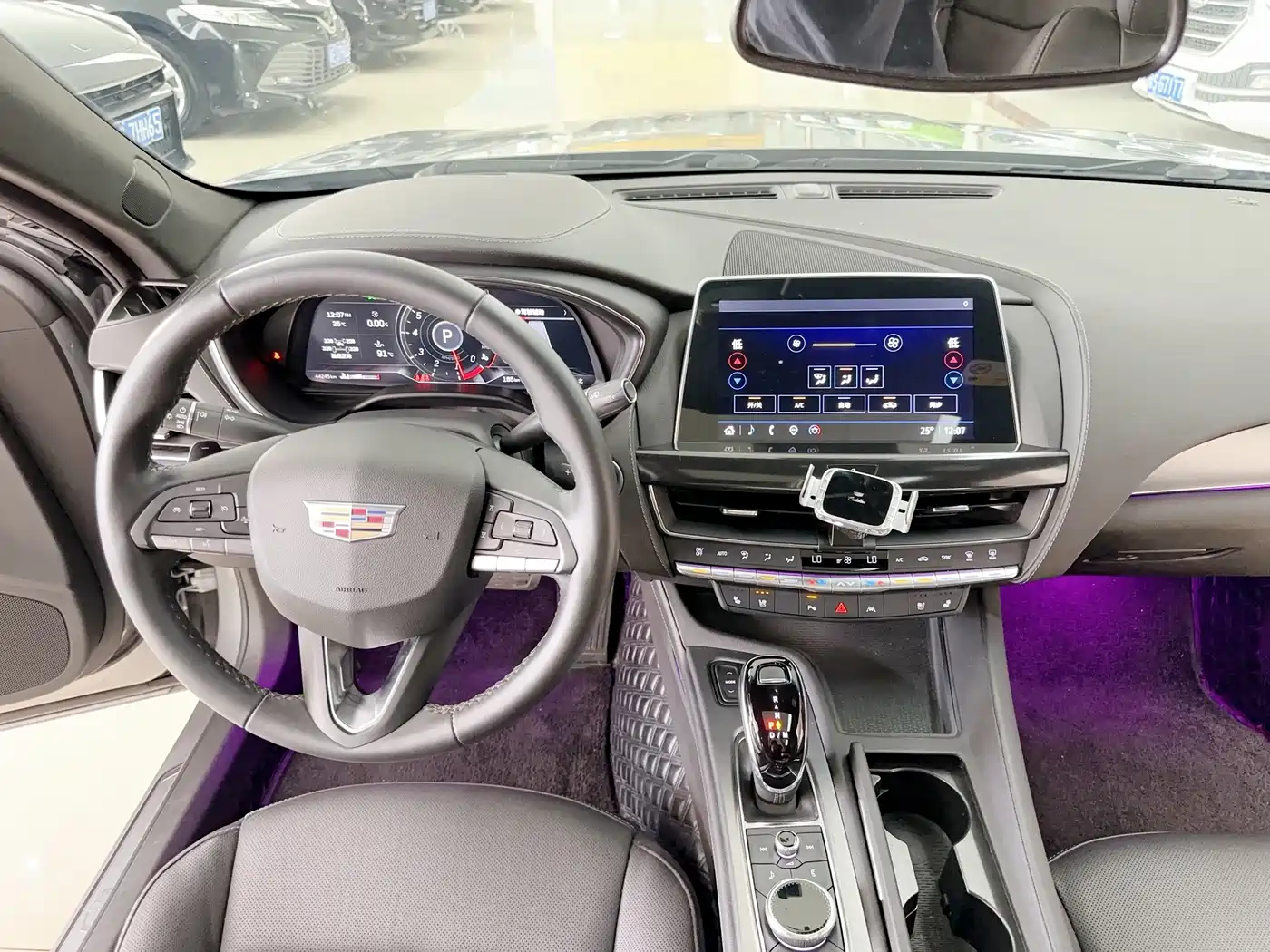 CADILLAC CT5