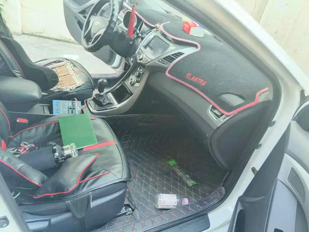 Hyundai Langdong 2017 2016 1.6L Manual Premium Edition