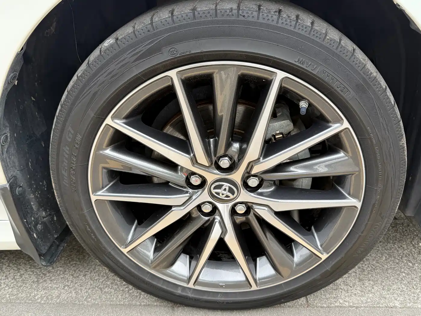 Toyota Camry 2021 2.5G Luxury Edition фото 19