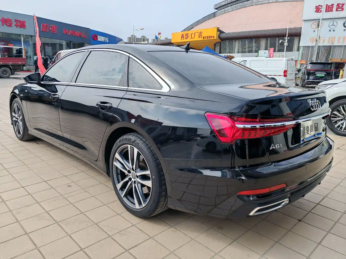 Audi A6L 2021 40 TFSI Luxury Sport фото 9