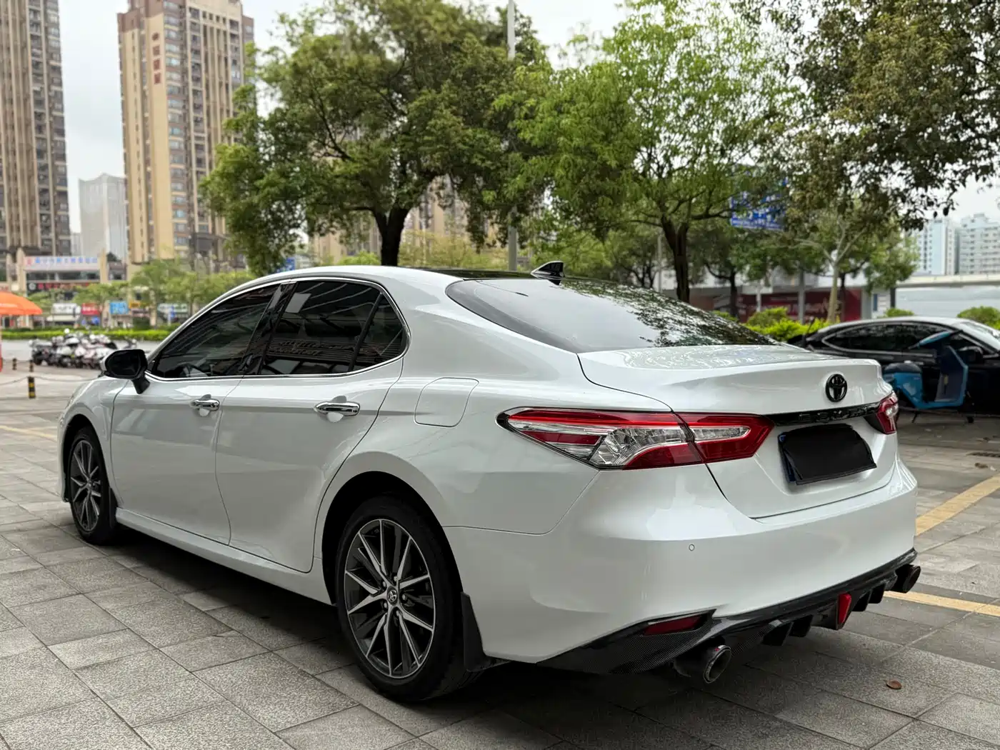 Toyota Camry 2021 2.5G Luxury Edition фото 6