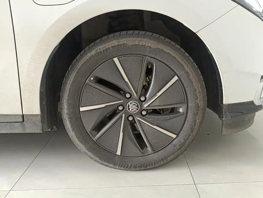 Buick Velite 6 2024 2024 Model 430km Premium Edition