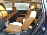 Photo 17 - BYD Song MAX
