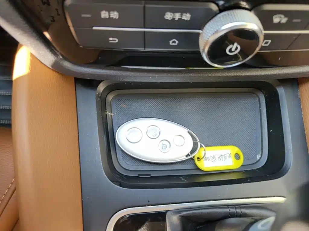 Photo 9 - BYD Song MAX