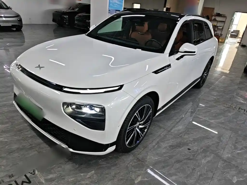 Photo 1 - XPeng G9