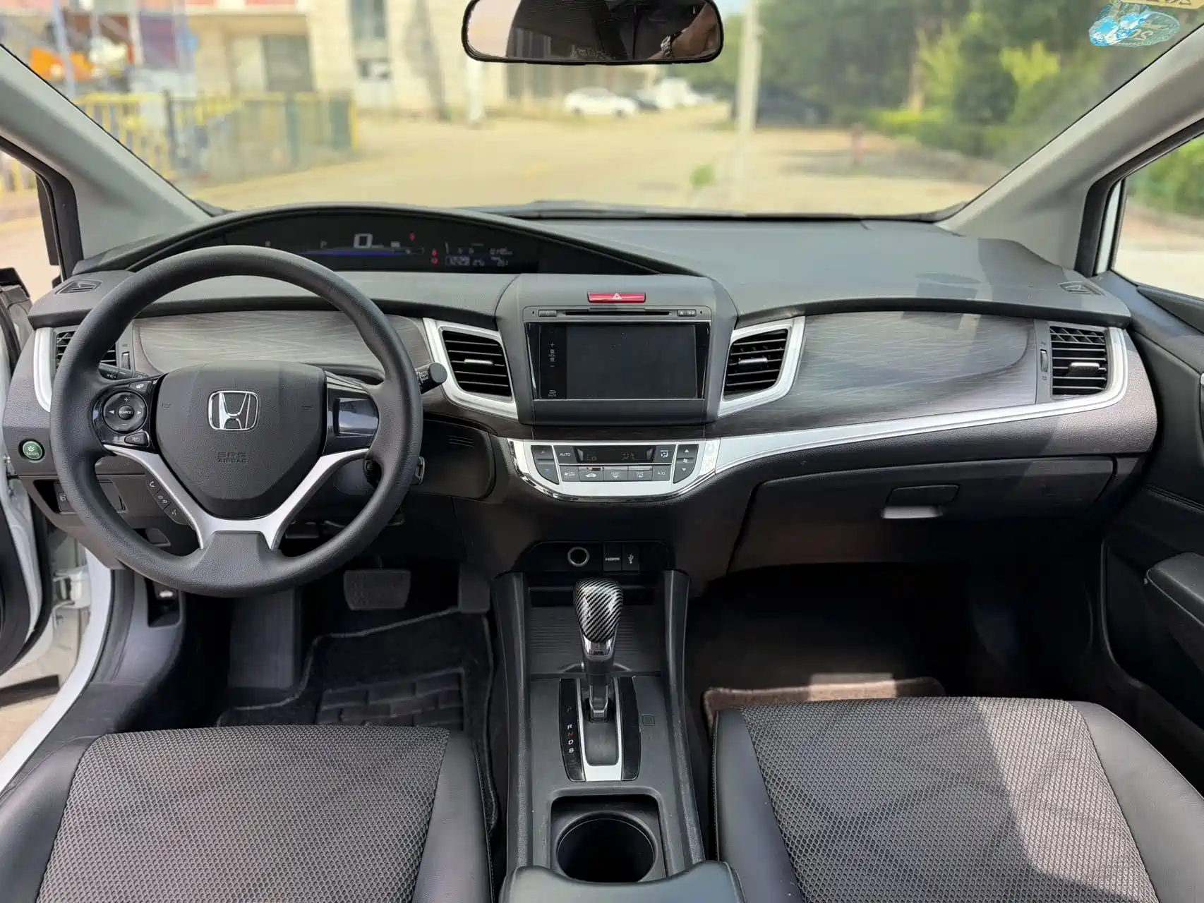 Фото 6 - Honda Jade