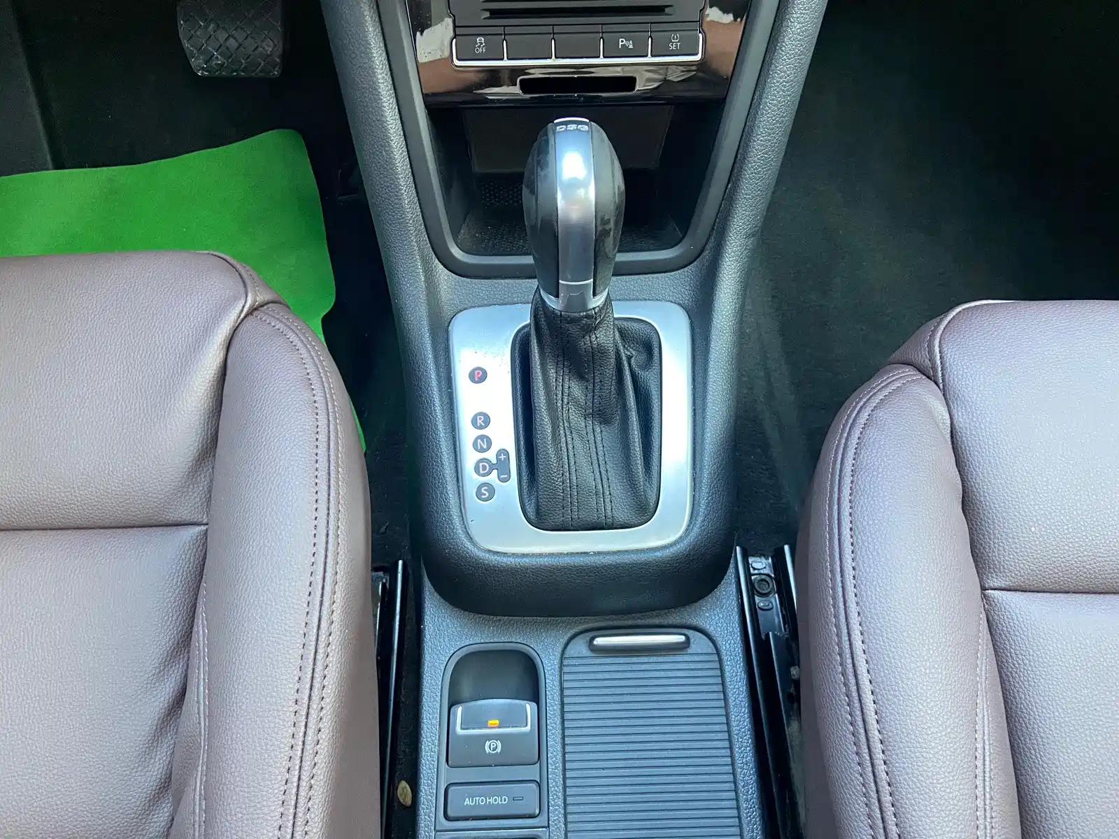 Фото 15 - Volkswagen Sharan