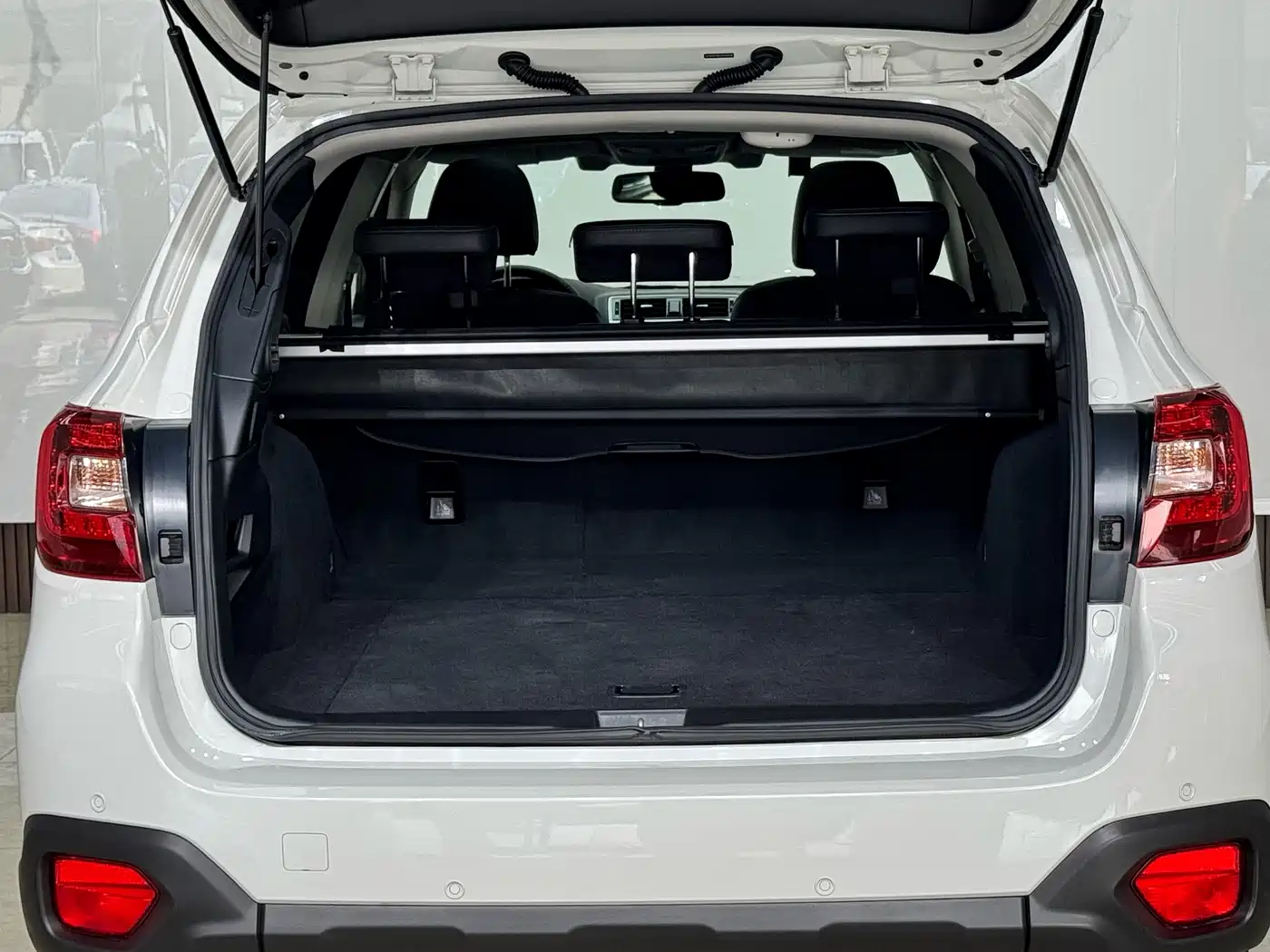 Subaru Outback 2019 2018 2.5i Luxury Navigation EyeSight