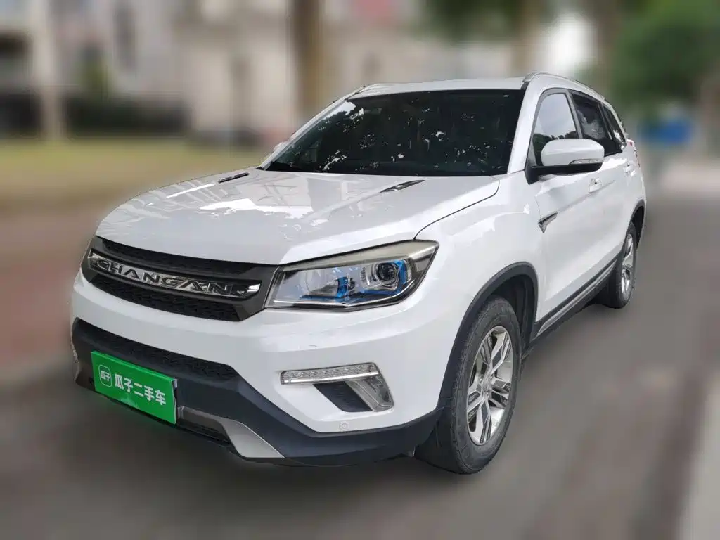 Фото 2 - Changan CS75