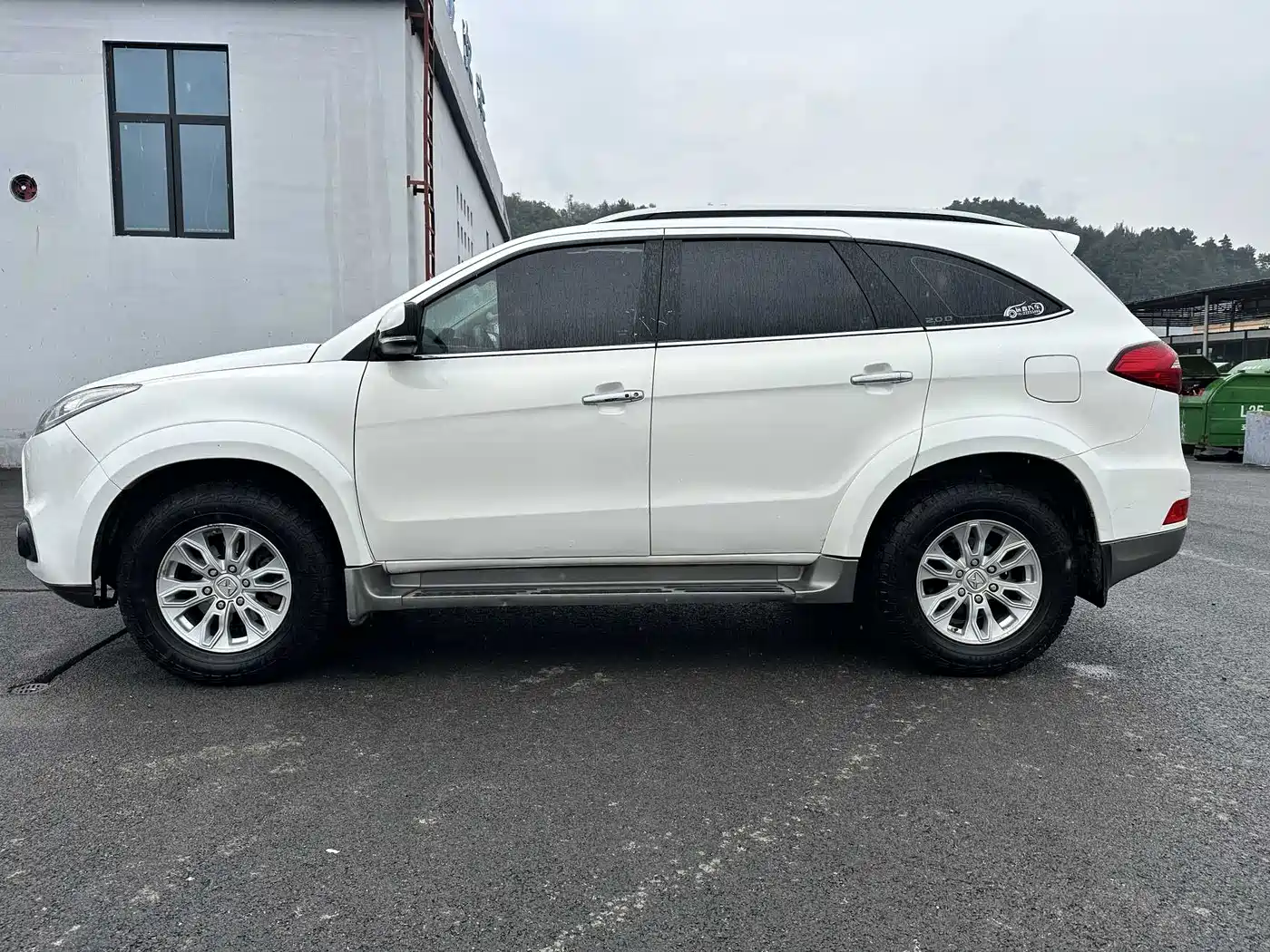 Jiangling Yusheng S350 2018 2017 2.0T Automatic 2WD Diesel Luxury Sunroof 7-Seater