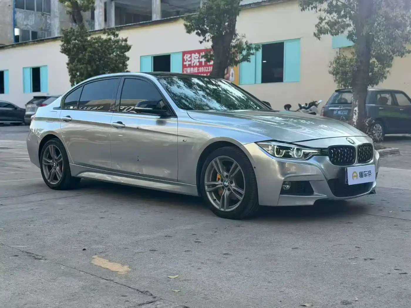 BMW 3 Series 2019 320Li M Sport Black Night Edition фото 3