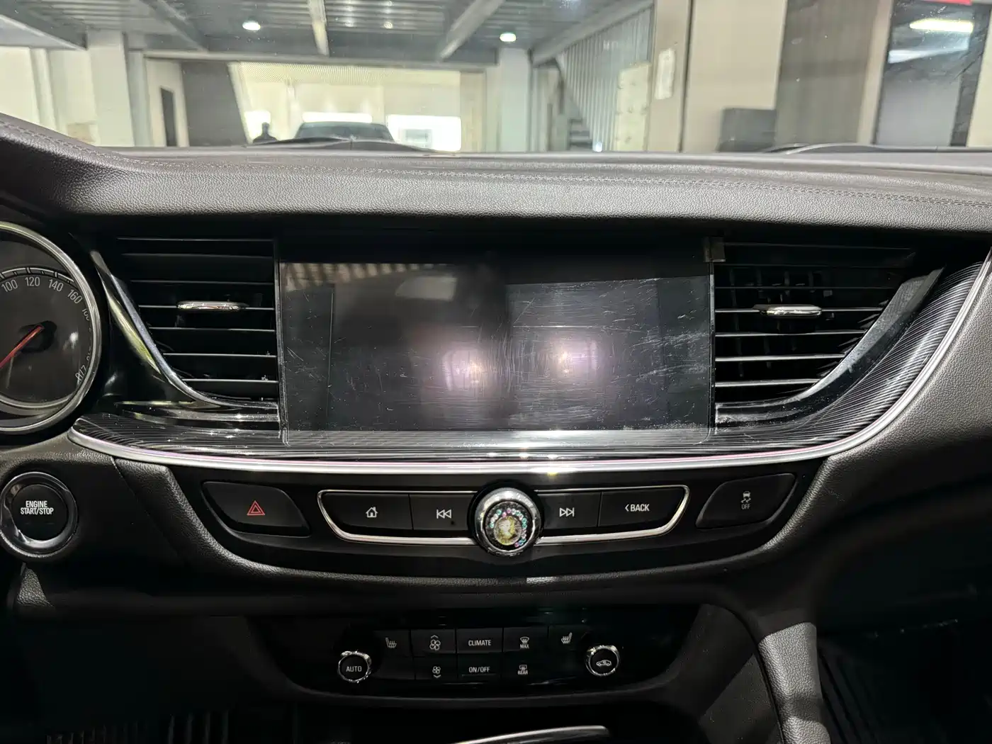 Buick Regal 2019 20T Elite China VI фото 17