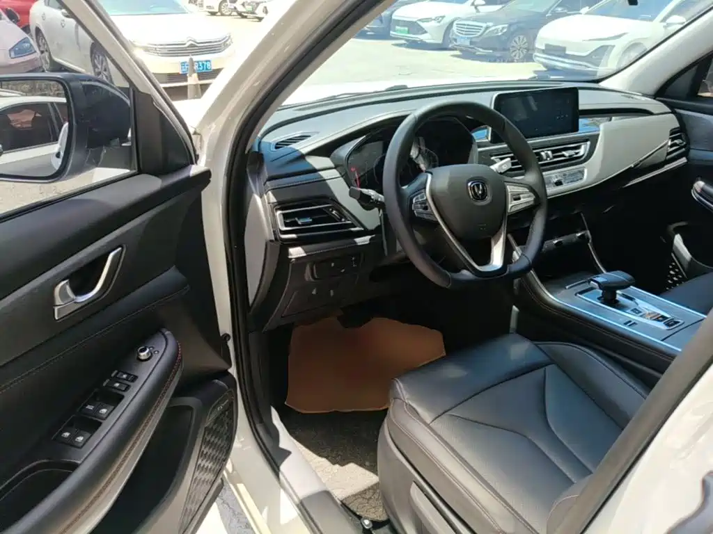 Changan CS75 2025 2024 Enjoyment Edition 1.5T DCT Luxury