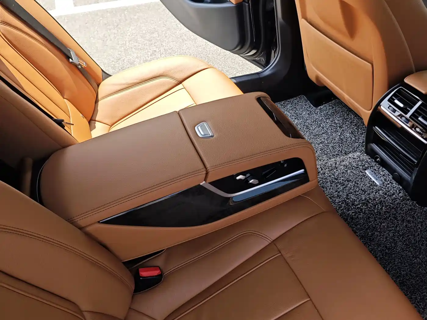 BMW 5 Series 2018 530Li Leading M Sport Package фото 13