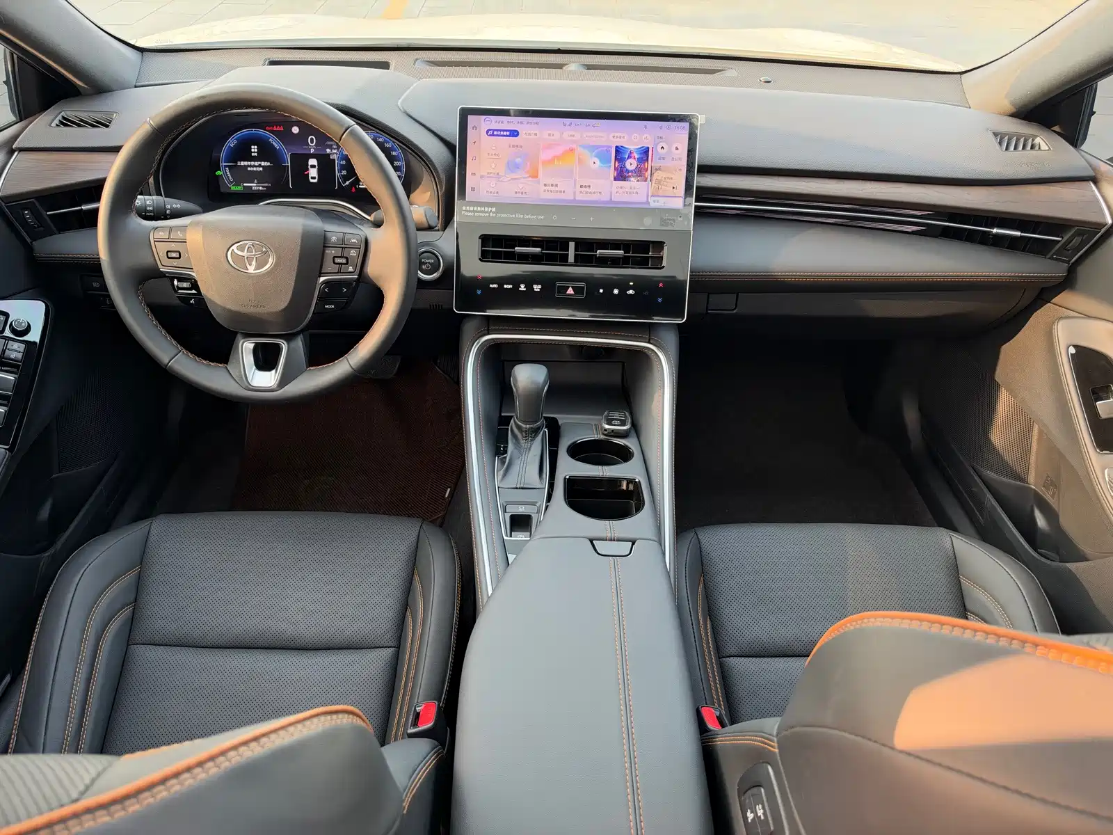 Photo 13 - Toyota Avalon