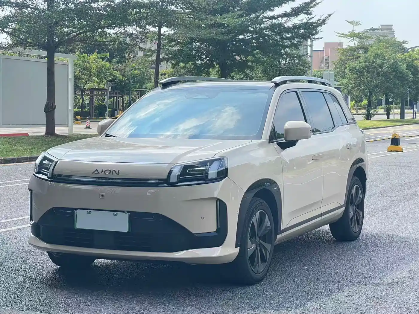 2025 Aion V