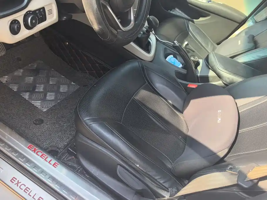 Фото 9 - Buick Excelle