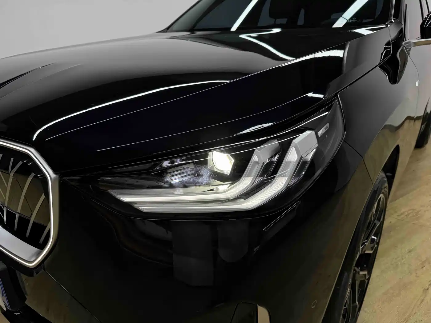 BMW X3 2026 2026 xDrive30L Leading Trim M Sport Shadowline Package