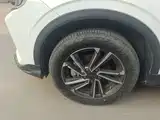 Фото 23 - Geely Coolray