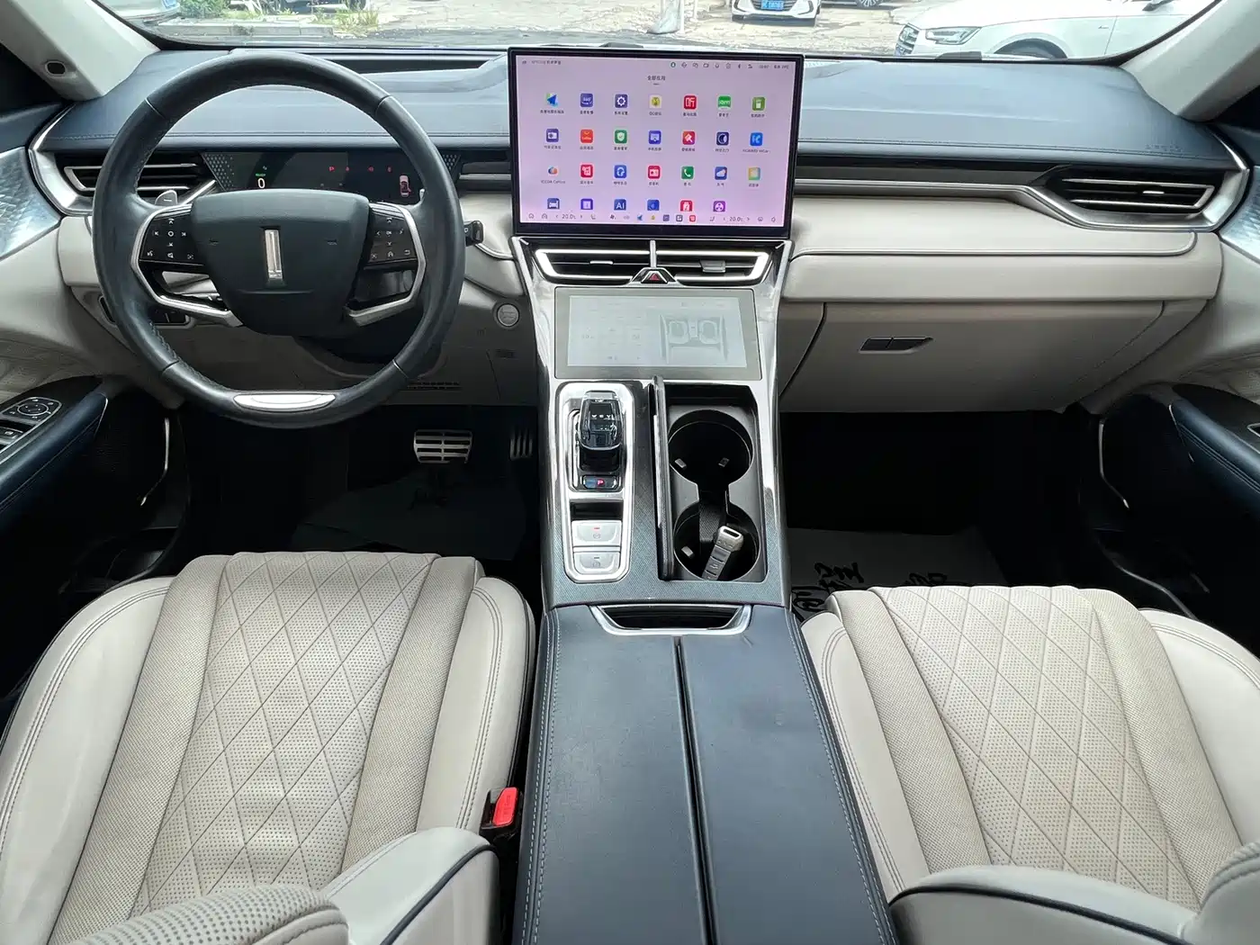 WEY Mocha 2022 2021 2.0T 2WD Premium Edition