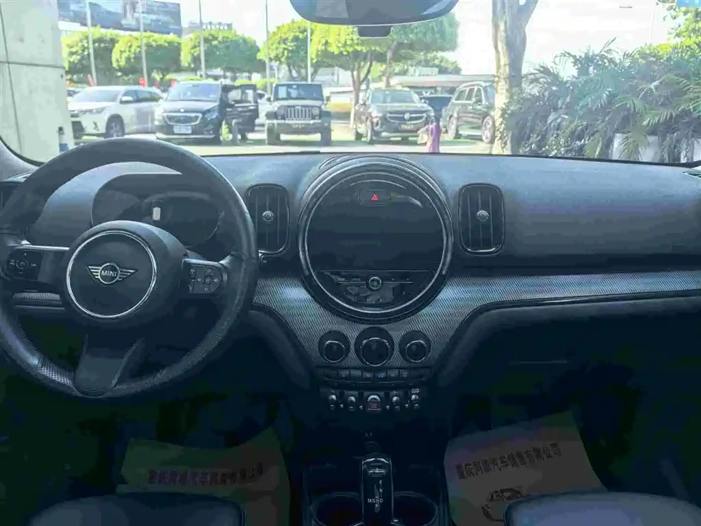 Фото 11 - MINI COUNTRYMAN