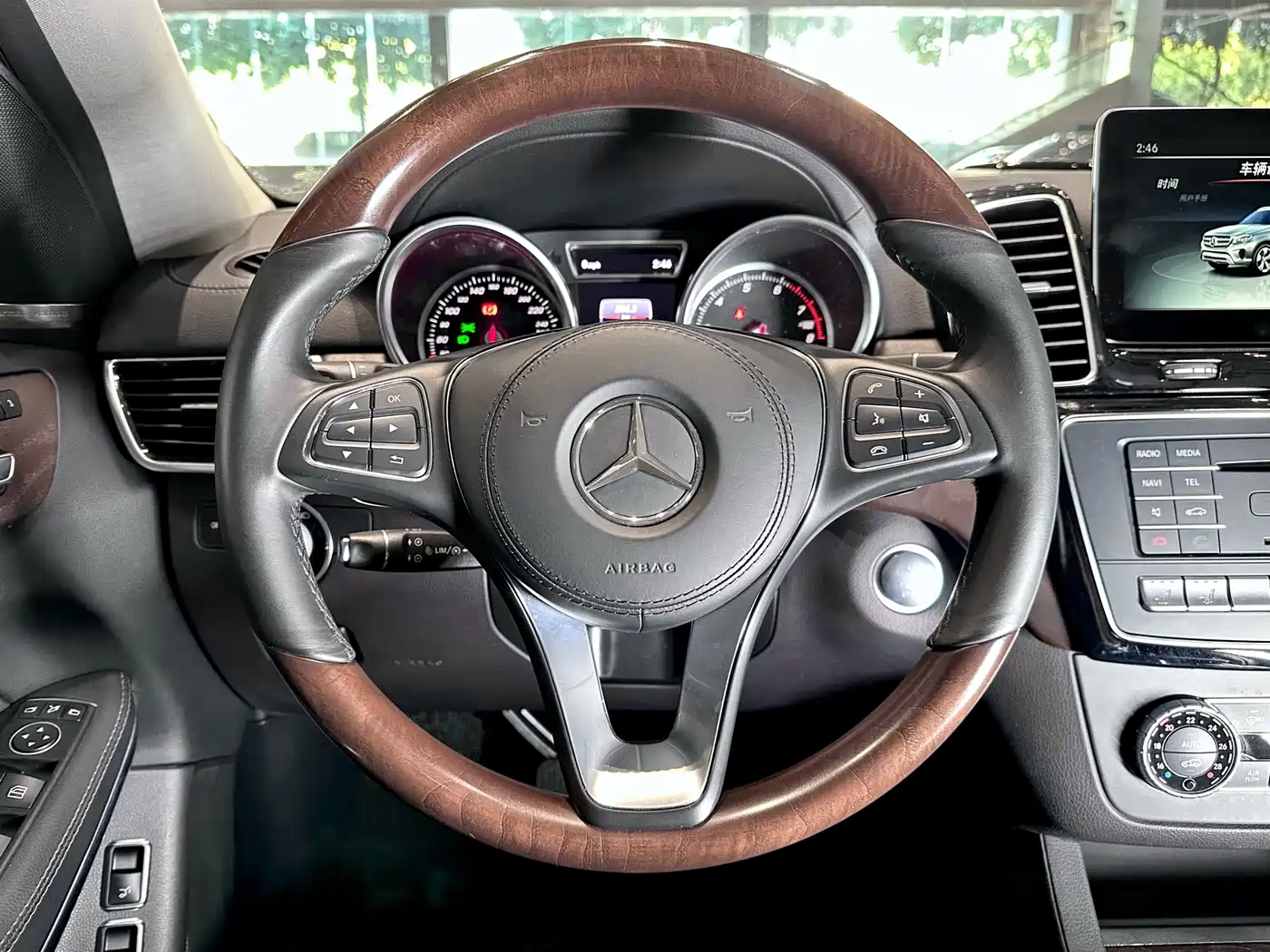 Mercedes-Benz GLS 2018 GLS 500 4MATIC фото 11