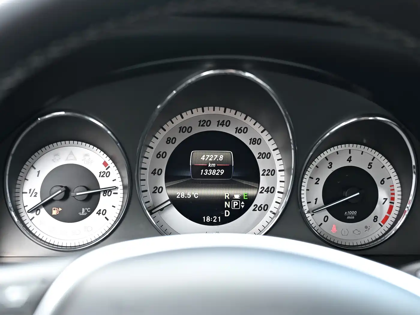 Mercedes-Benz GLK-Class 2013 GLK 300 4MATIC Dynamic фото 8