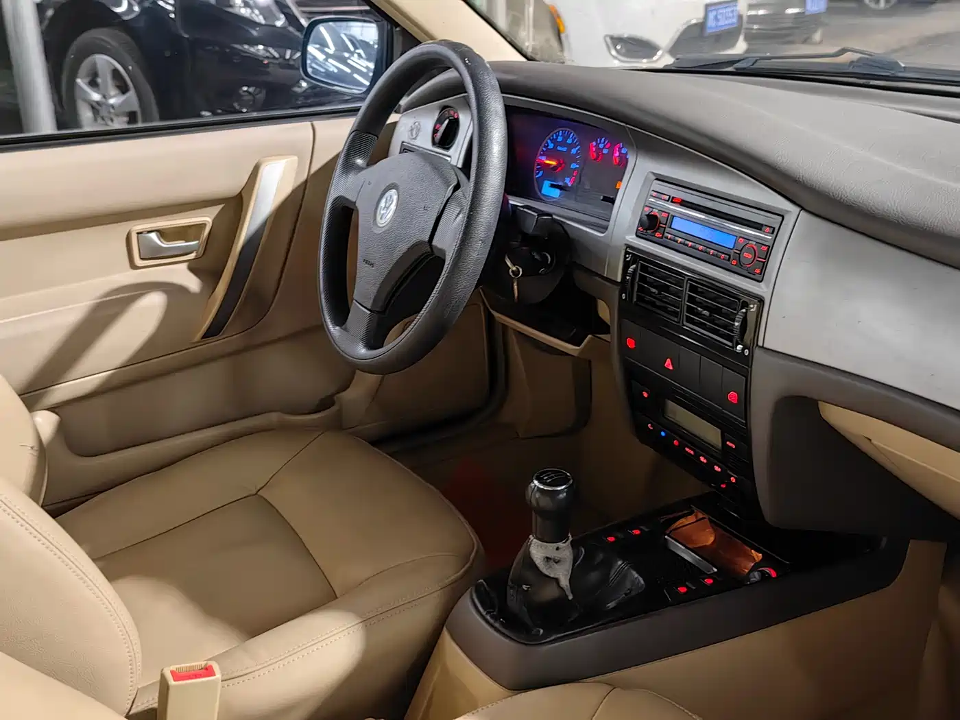 Volkswagen Santana Vista 2010 1.6L Manual Comfort фото 10