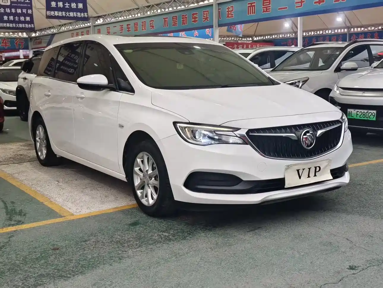 Buick GL6 2018 18T 5-Seat Luxury Edition фото 3