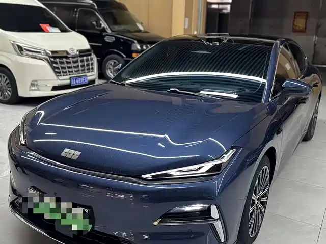  Geely Galaxy Galaxy Xingyao 8 2025 130km EM-P Starship Edition
