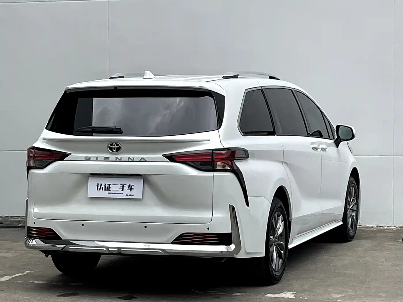 Toyota Sienna 2026 Model 2.5L Hybrid 2WD Comfort Edition фото 38
