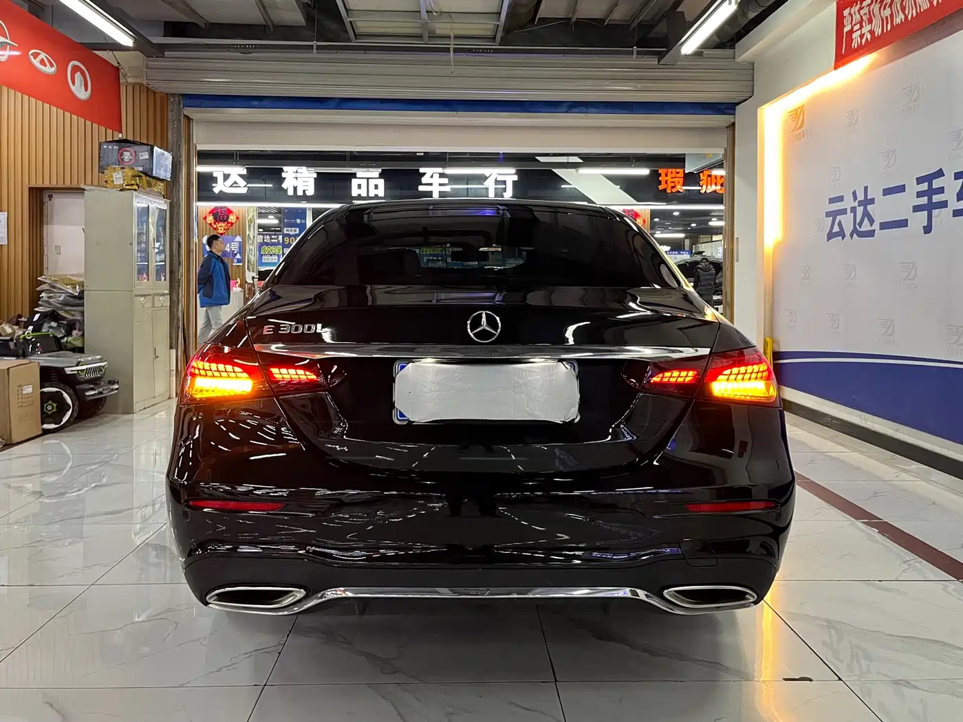 Mercedes-Benz E-Class 2022 Facelift E 300 L Sport Fashion Style фото 4