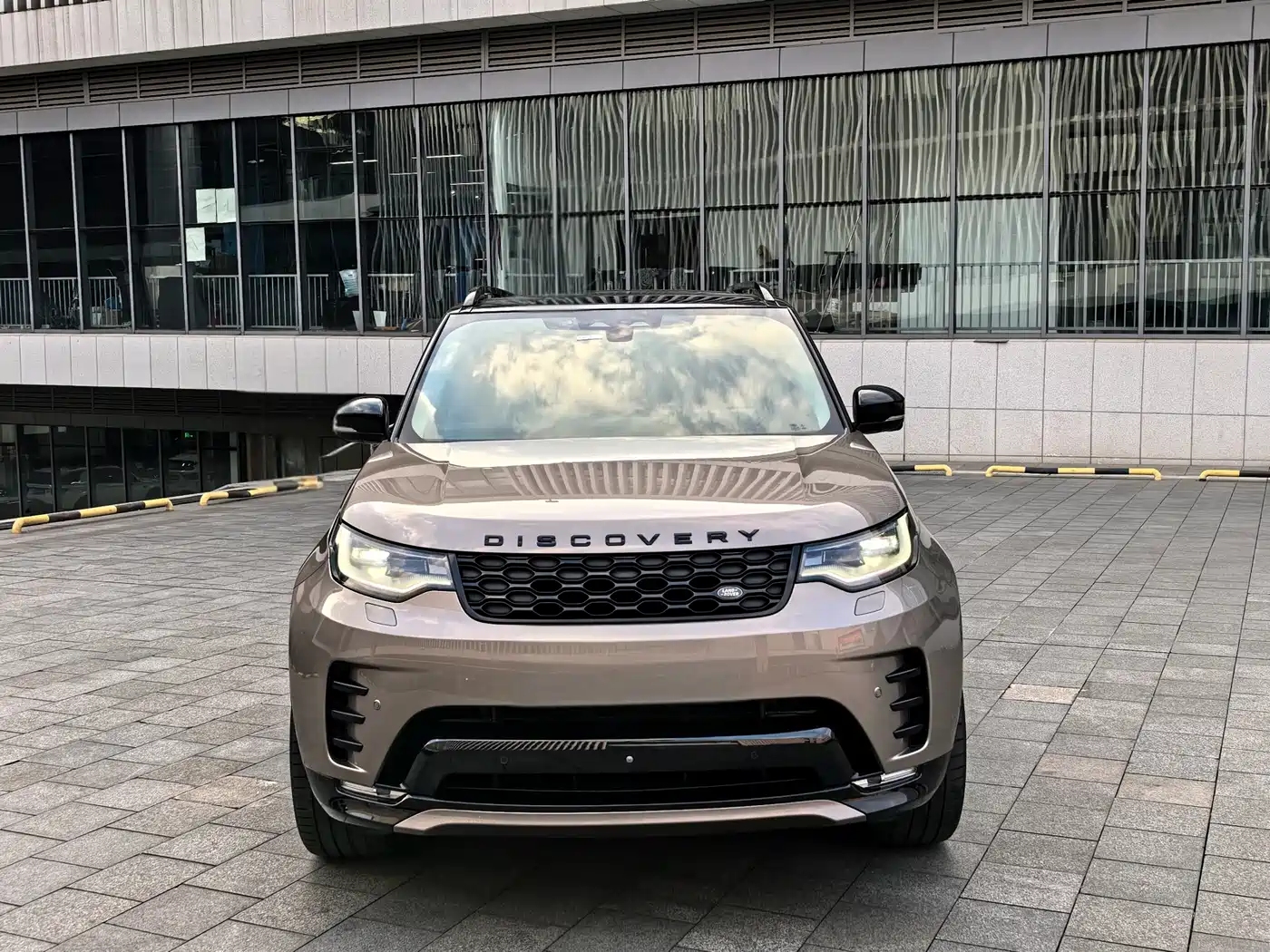 LAND ROVER DISCOVER