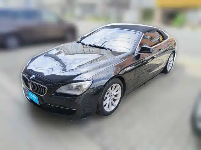 BMW 6 Series 2011 640i Convertible Coupe — фото 1