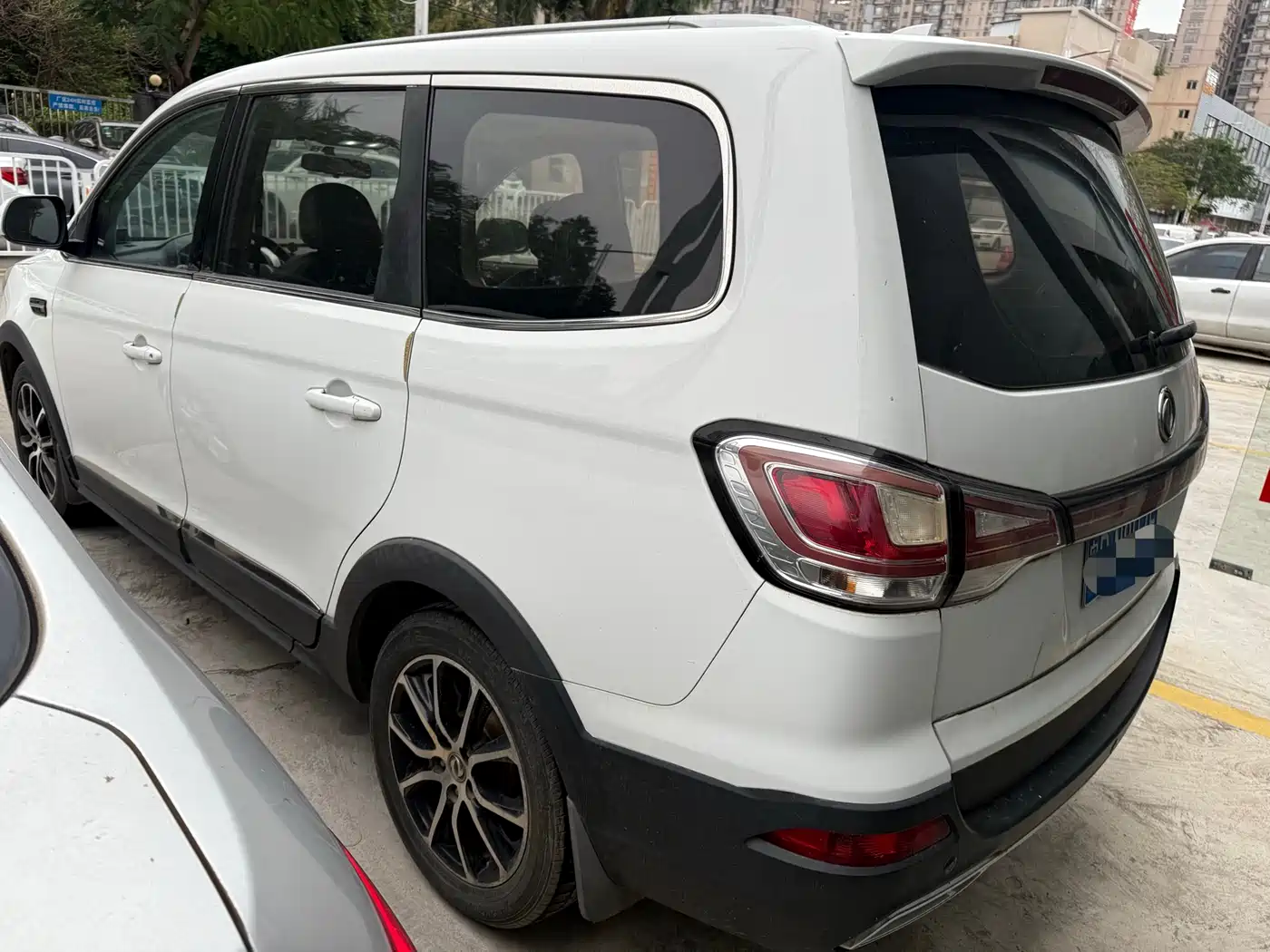 DONGFENG POPULAR SX6