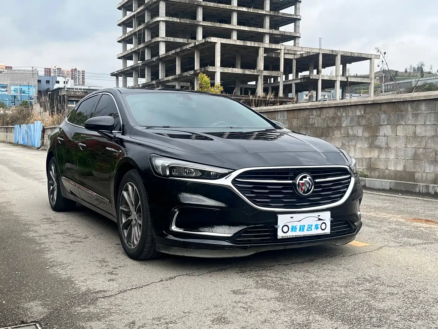 BUICK LACROSSE