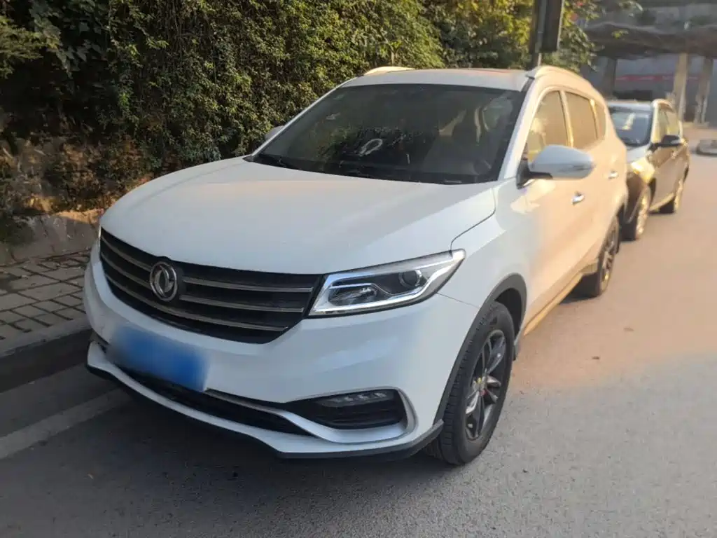 Dongfeng Fengguang Fengguang 580 2020 — пригон из Китая