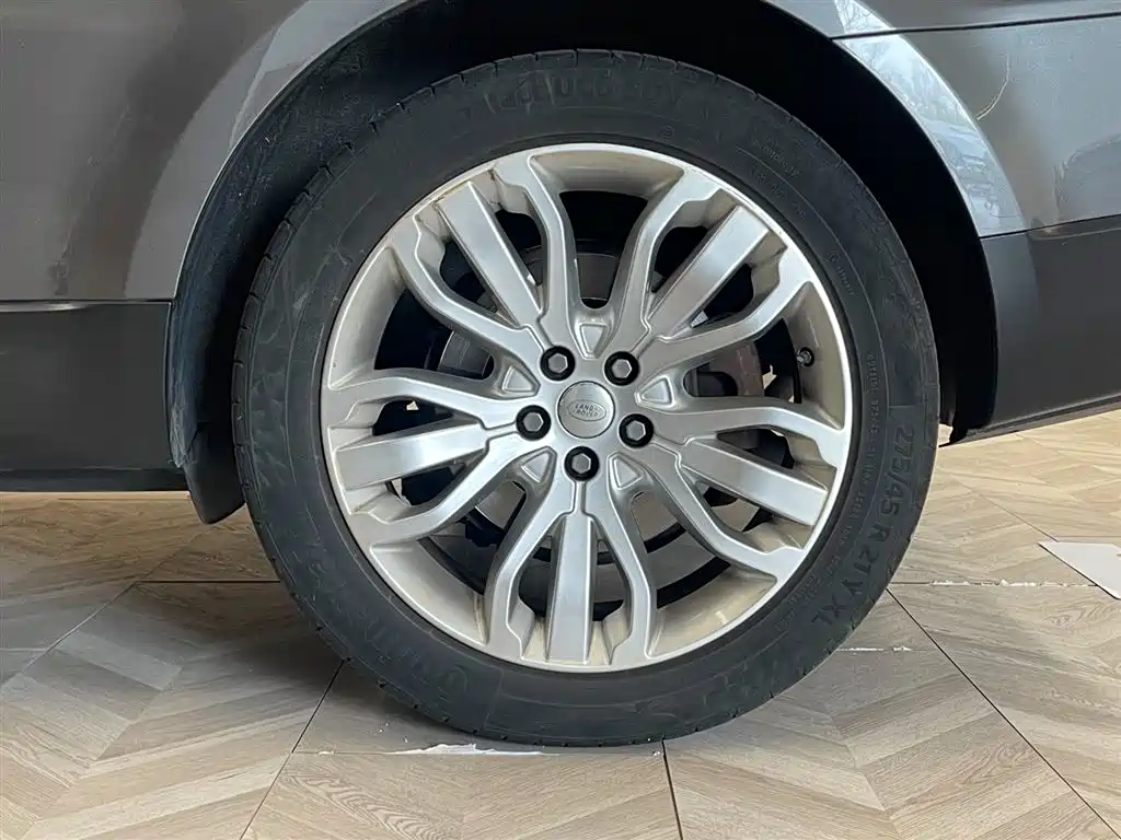 Land Rover Range Rover Sport 2014 3.0 SC V6 HSE фото 9