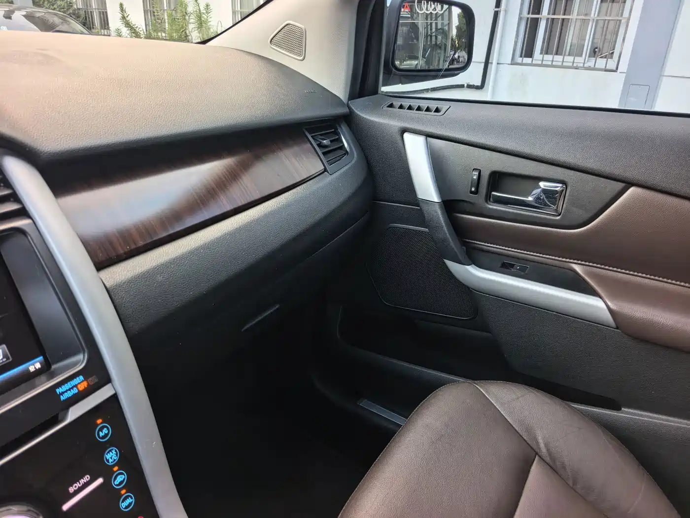 Ford Edge (Import) 2015 2012 2.0T Prestige