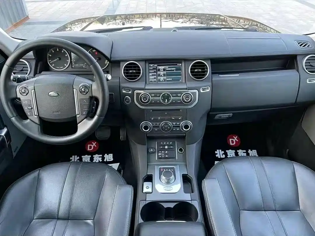 Land Rover Discovery 2016 3.0 SC V6 HSE фото 7